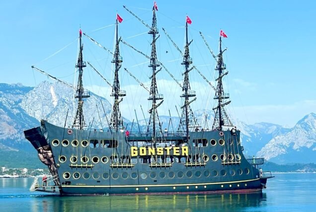 Pirate Boat Trip Gonster From Antalya  – All Inclusive